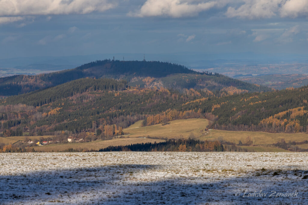 Výhled od Březníku na Svatobor u Sušice