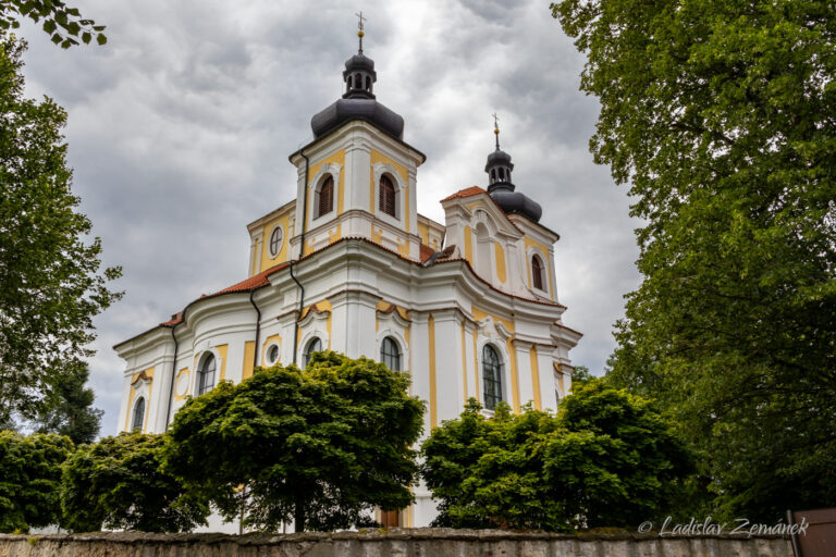 Poutní kostel Narození Panny Marie - Nicov u Plánice