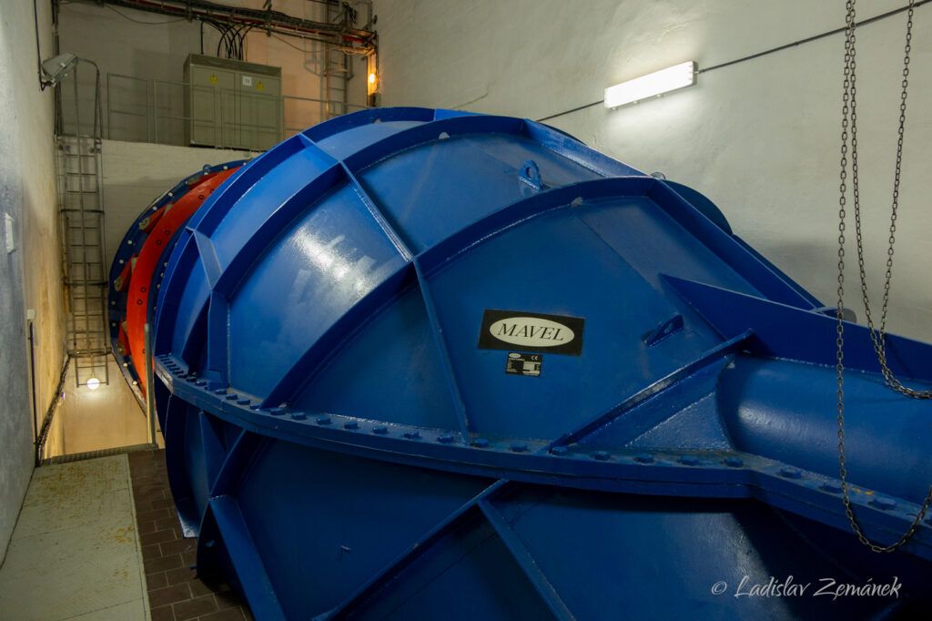Vodní dílo Štvanice - Festival Open House 2025 - vodní turbína