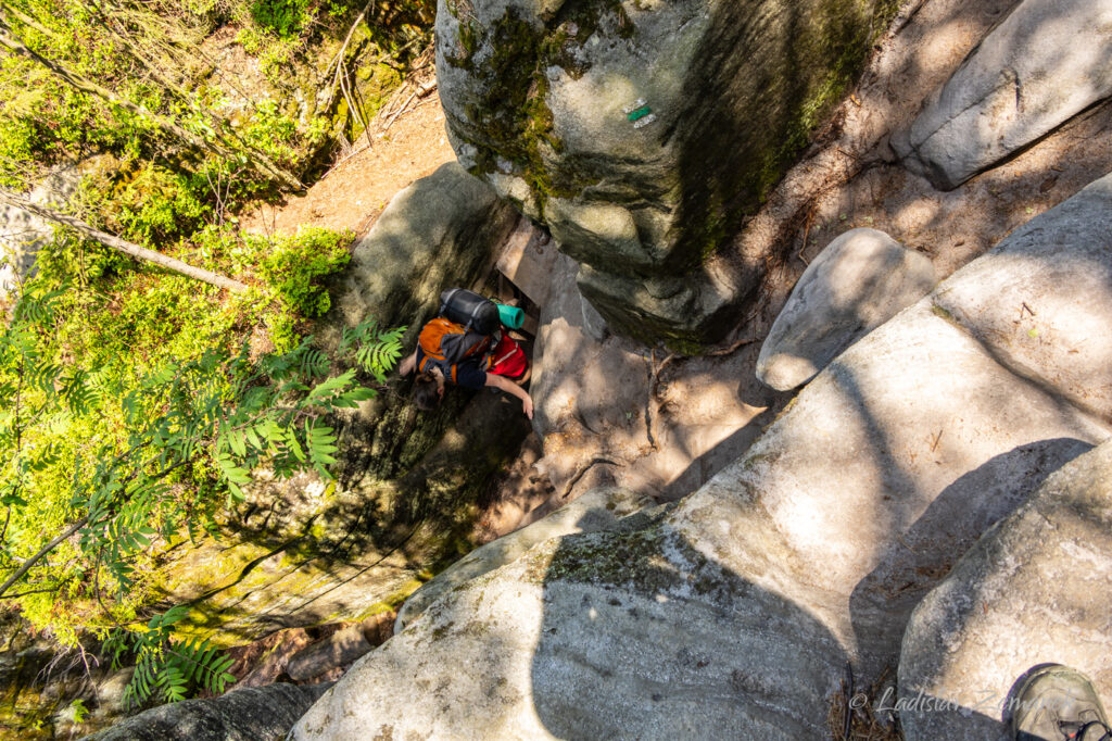 Stolov&aacute; hora - skaln&iacute; město Osta&scaron; - Př&iacute;rodn&iacute; pam&aacute;tka Kočič&iacute; sk&aacute;ly