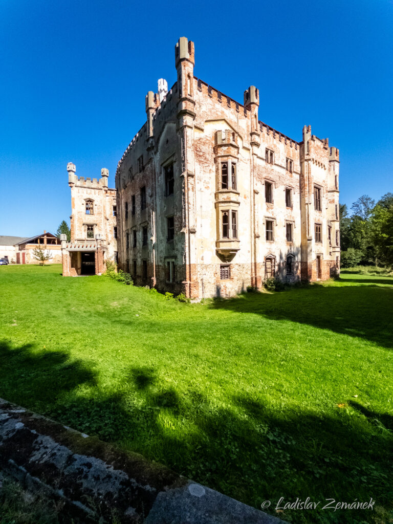 Z&aacute;mek Česk&yacute; Rudolec