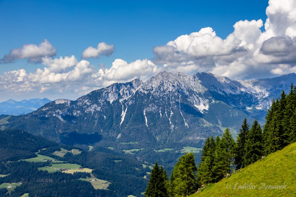 V&yacute;hled na masiv Wilder Kaiser